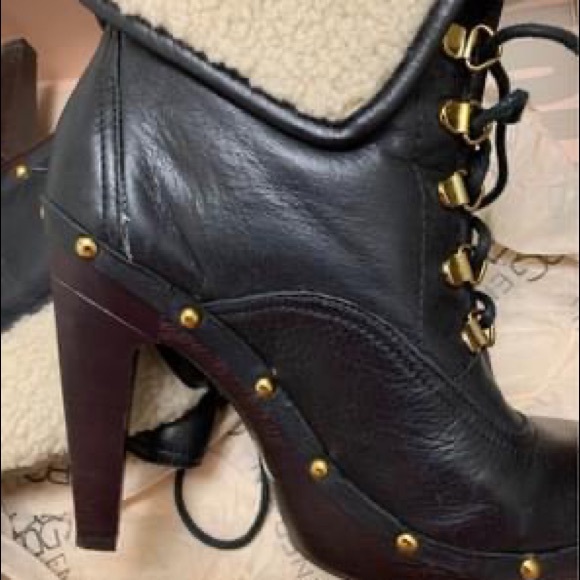 BCBG Clog boots sz 7 barely worn - Picture 3 of 3